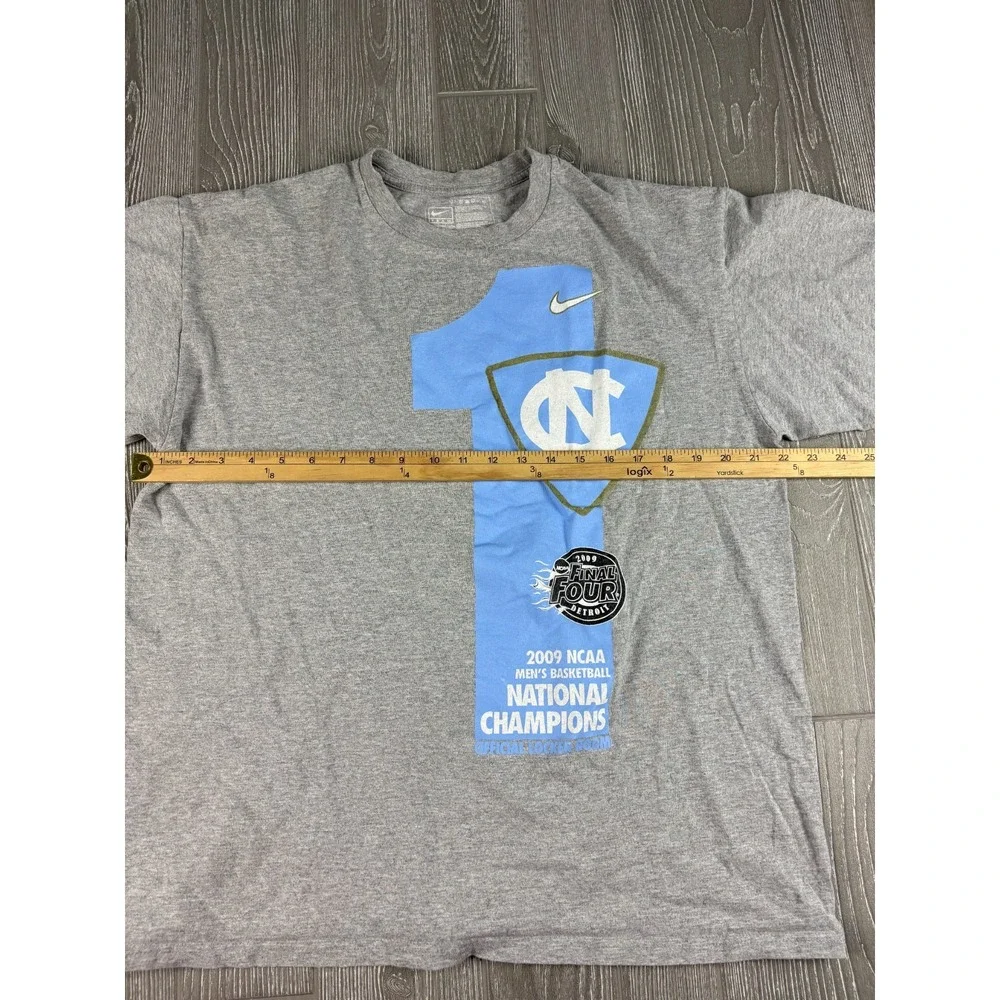 Vintage Nike NCAA 2009 Final Four Unisex Large TShirt
